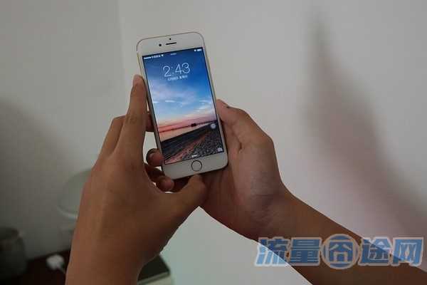 流量囧途文章-王者用多少兆流量卡（王者用多少兆流量卡好）