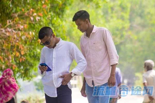 流量囧途文章-联通大王卡送4096M流量（联通大王卡送多少流
