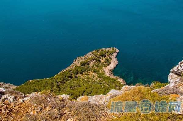 安装流量多的卡能用吗移动（移动流量多的卡是什么卡）