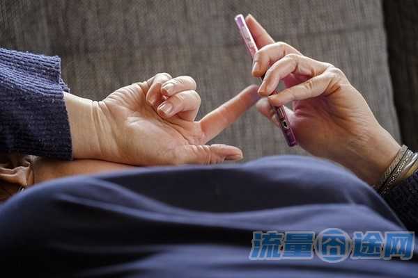流量囧途文章-泰国true流量卡（泰国流量卡多少钱一张）