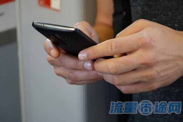 流量囧途文章-跨年流量卡（流量跨年清零吗）
