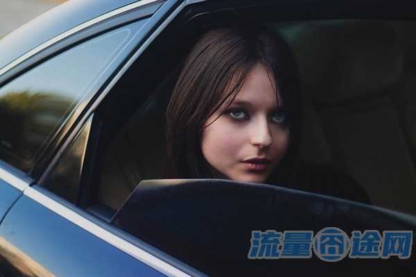 流量囧途文章-使用流量卡下载什么软件（使用流量卡下载什么软件