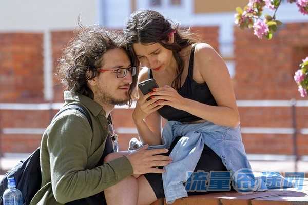 流量囧途文章-消费红包怎么兑流量卡（消费红包可以充话费吗）