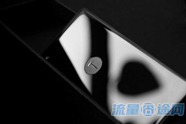 手机双卡怎么选流量多的卡（手机双卡如何选择用哪个号的流量）